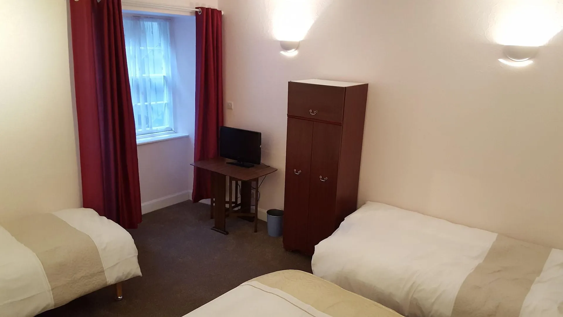 Sakura Edinburgh Guest House Hotel