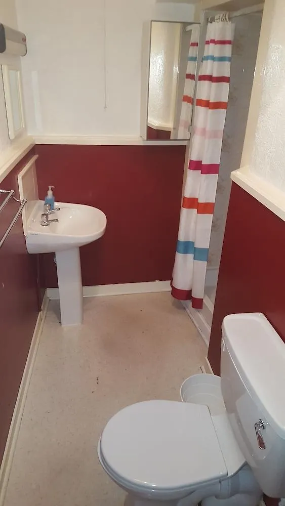 Sakura Edinburgh Guest House 2*,